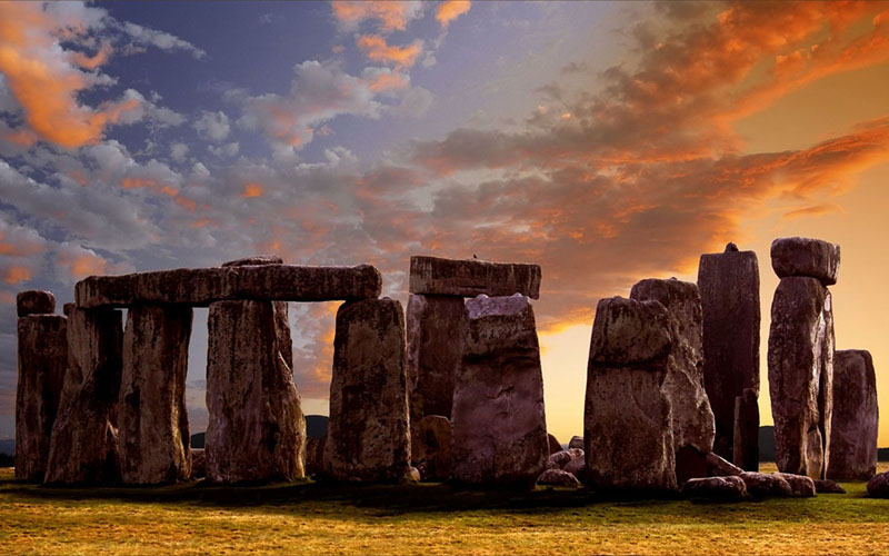 Stonehenge - The greatest unexplained site of Europe