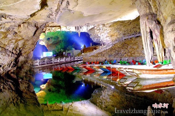 Yellow Dragon Cave in Zhangjiajie, China