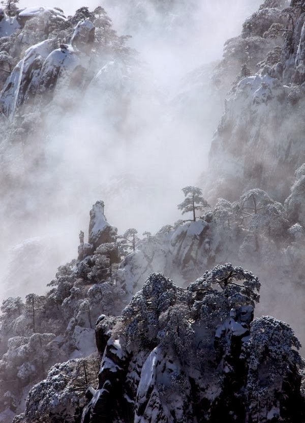 Huangshan Mountain after snowfall