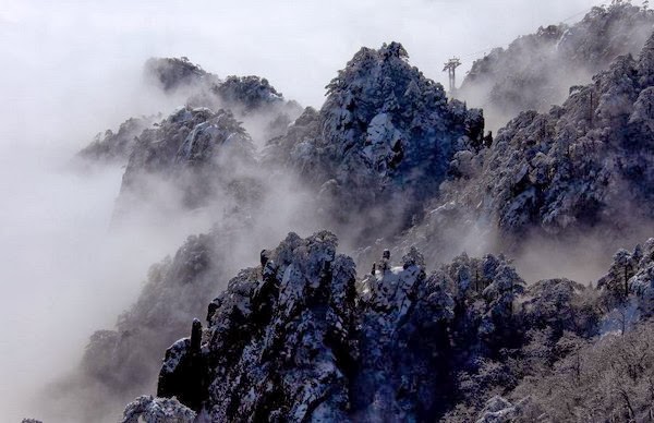 Huangshan Mountain after snowfall