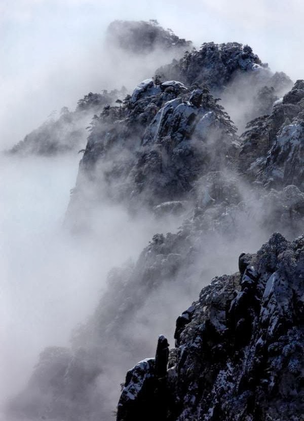 Huangshan Mountain after snowfall