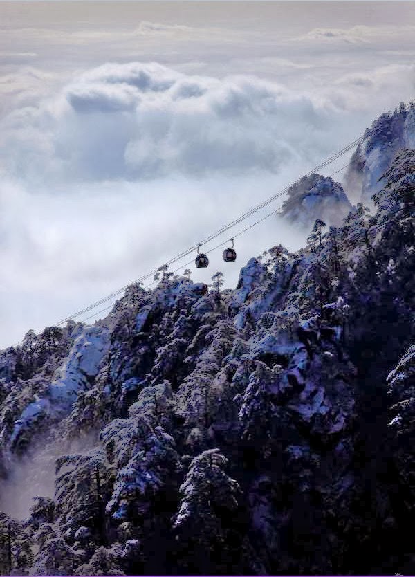 Huangshan Mountain after snowfall