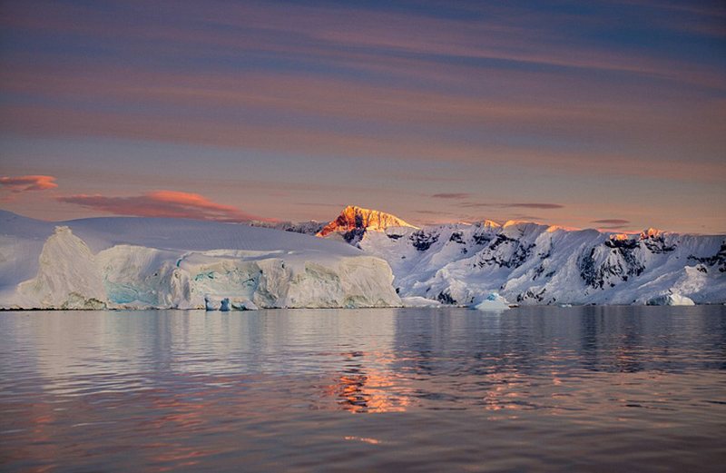 Stunning scenery of Antarctica